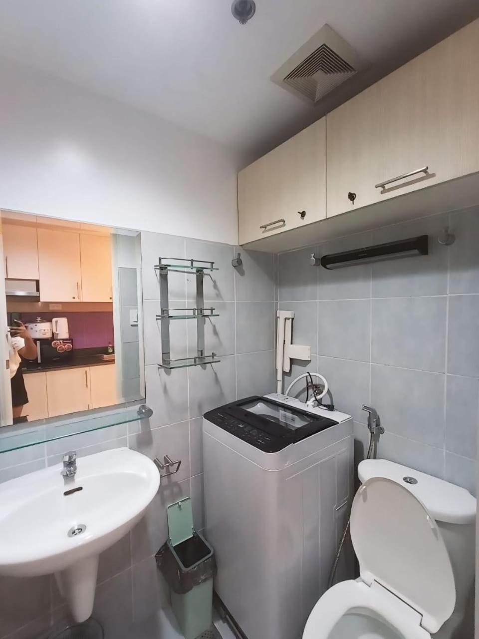 Sea Residences Moa Pasay City - Myra Condotel باساي المظهر الخارجي الصورة
